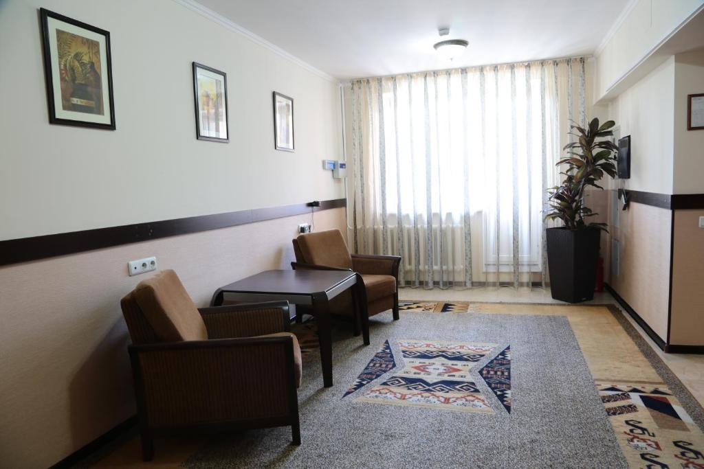 Salem On Samal Hotel Almaty Bagian luar foto